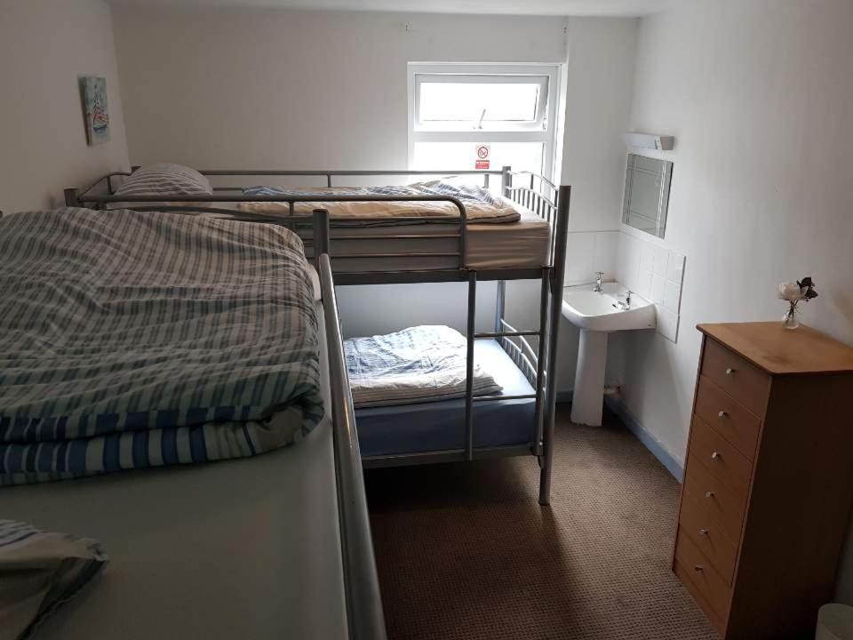 Blue Room Hostel Newquay New Quay Kültér fotó